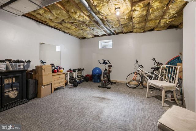 2960 ASTER LN, Lititz, PA 17543