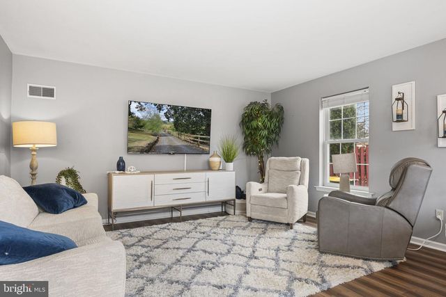 2960 ASTER LN, Lititz, PA 17543