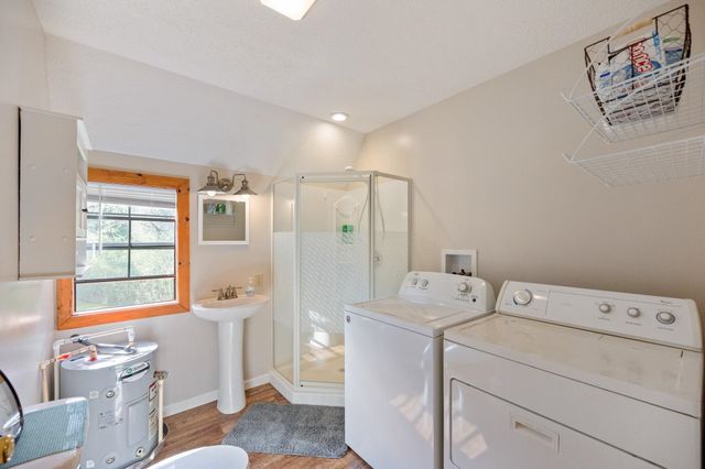295 KAY ST, Big Sandy, TN 38221