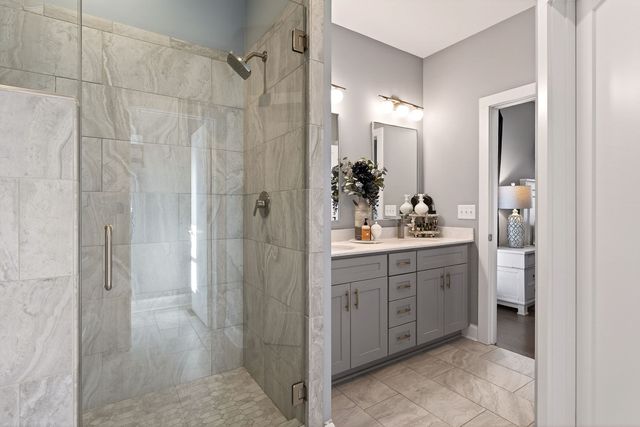 245 Saint Andrews Ct, Mcminnville, TN 37110