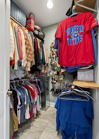 245 Saint Andrews Ct, Mcminnville, TN 37110