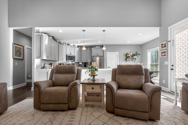 245 Saint Andrews Ct, Mcminnville, TN 37110