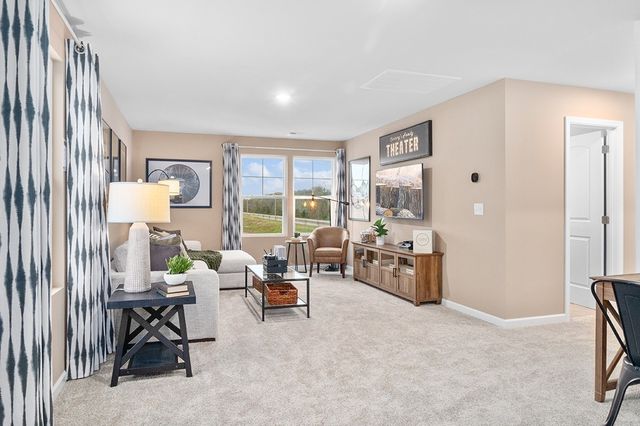 233 West Millbrook Drive, Spring Hill, TN 37174
