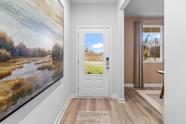 233 West Millbrook Drive, Spring Hill, TN 37174