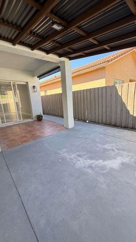 2120 NE 37th Rd 1, Homestead, FL 33033