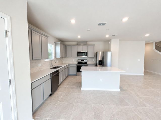2250 LOVELY LANE, Davenport, FL 33896