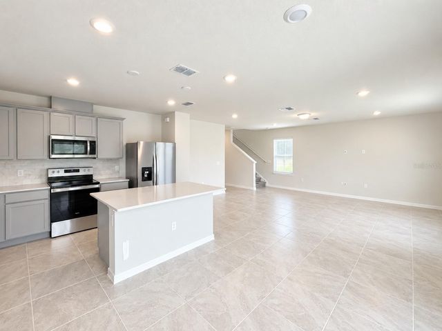 2250 LOVELY LANE, Davenport, FL 33896