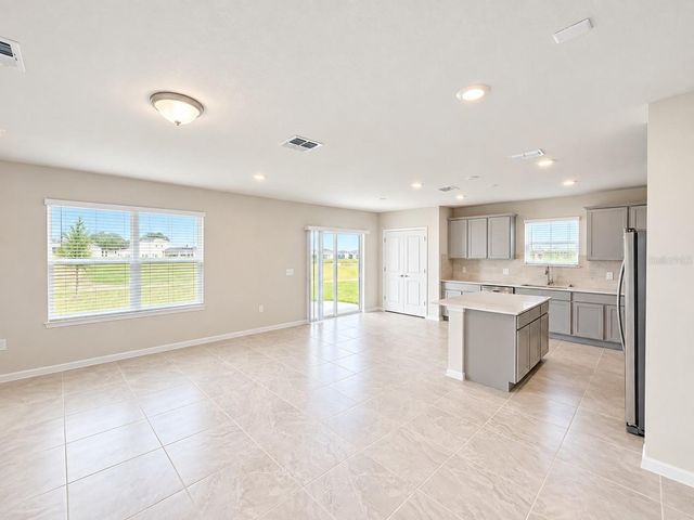 2250 LOVELY LANE, Davenport, FL 33896
