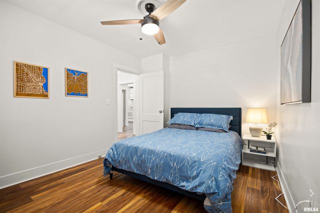 810 E SCIOTA Avenue, Peoria Heights, IL 61616