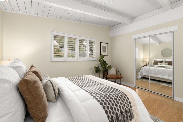 7408 Park Vista, El Cerrito, CA 94530