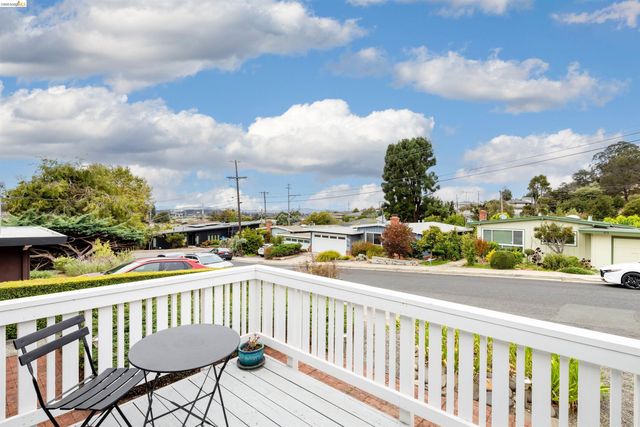 7408 Park Vista, El Cerrito, CA 94530