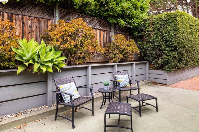 7408 Park Vista, El Cerrito, CA 94530