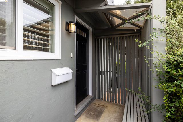 7408 Park Vista, El Cerrito, CA 94530