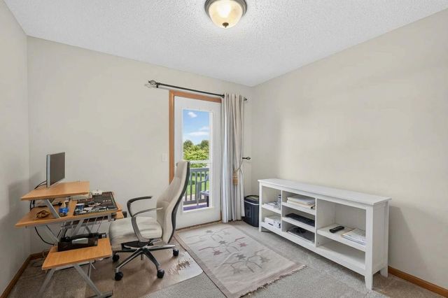 8600 Tessman Circle N, Brooklyn Park, MN 55445