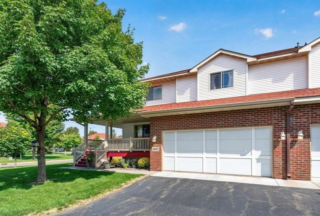 8600 Tessman Circle N, Brooklyn Park, MN 55445