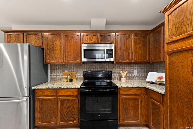 2526 Wilderness Hill, San Antonio, TX 78231