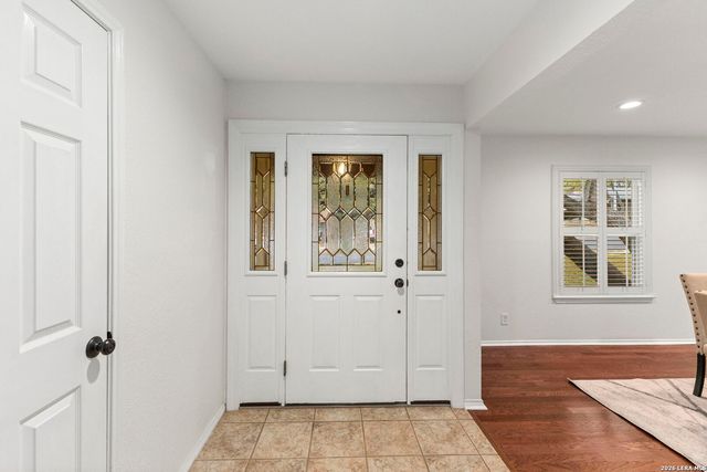 2526 Wilderness Hill, San Antonio, TX 78231