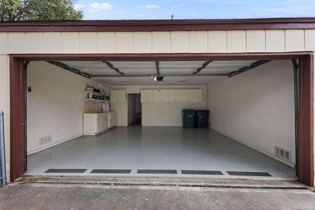 2526 Wilderness Hill, San Antonio, TX 78231