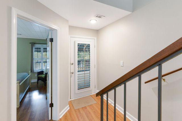 310 Westlake Court 310, Niceville, FL 32578