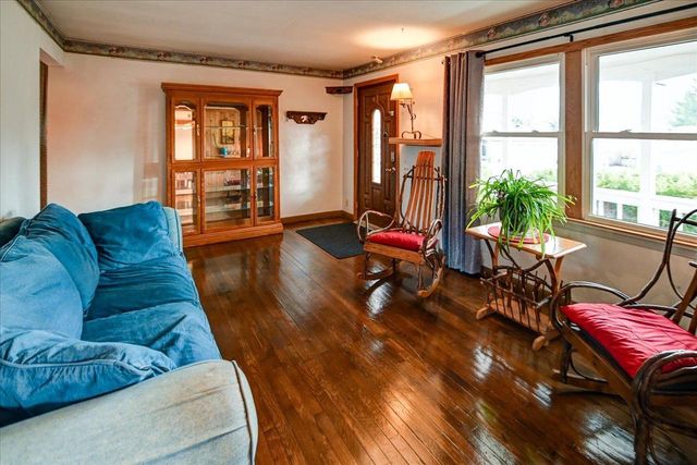 5203 Maywood Road, Monona, WI 53716