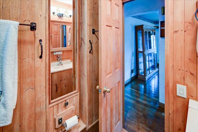 5203 Maywood Road, Monona, WI 53716