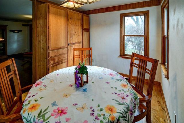 5203 Maywood Road, Monona, WI 53716