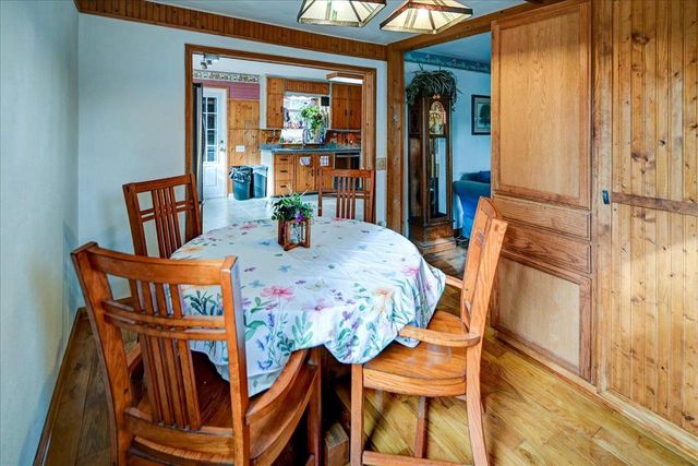 5203 Maywood Road, Monona, WI 53716