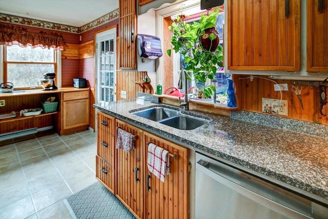 5203 Maywood Road, Monona, WI 53716