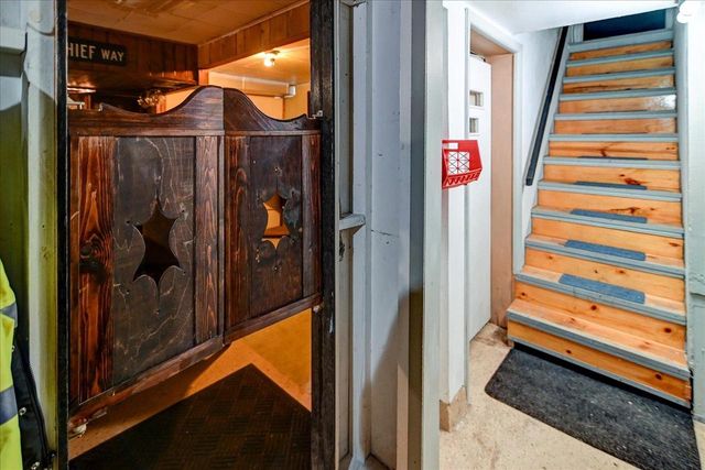 5203 Maywood Road, Monona, WI 53716