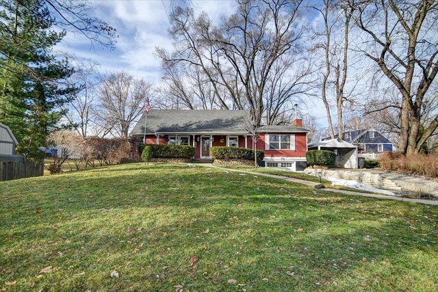 5203 Maywood Road, Monona, WI 53716