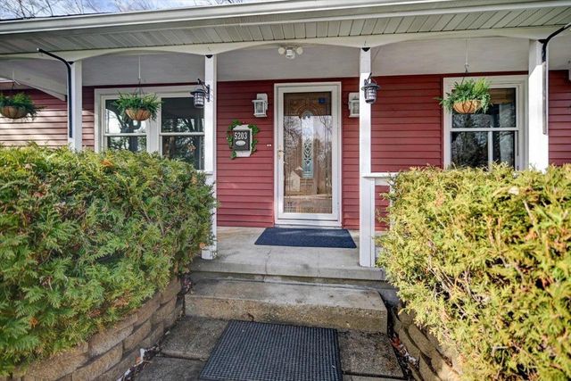 5203 Maywood Road, Monona, WI 53716