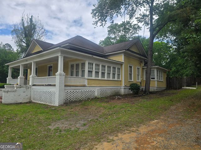 501 North Drive, Dublin, GA 31021