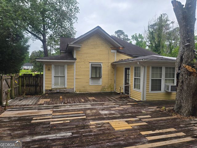 501 North Drive, Dublin, GA 31021