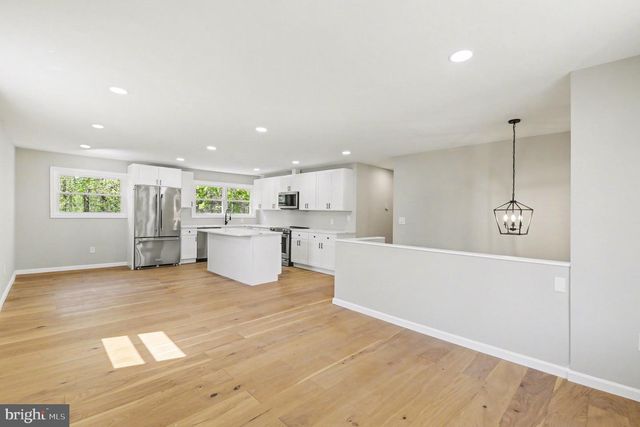 3010 MARLIN DR, Riva, MD 21140