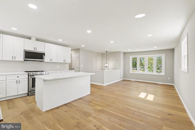 3010 MARLIN DR, Riva, MD 21140