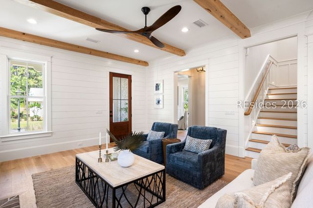 123 Hunting Lodge Rd, Bluffton, SC 29910