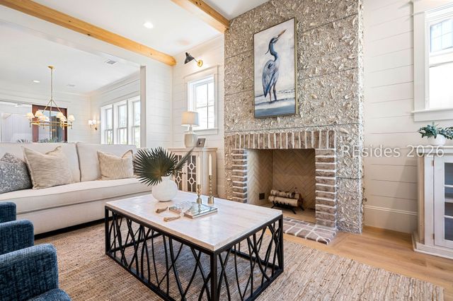 123 Hunting Lodge Rd, Bluffton, SC 29910