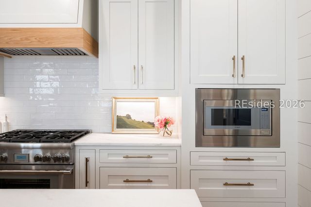 123 Hunting Lodge Rd, Bluffton, SC 29910