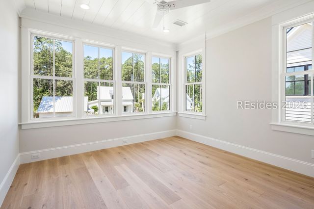 123 Hunting Lodge Rd, Bluffton, SC 29910