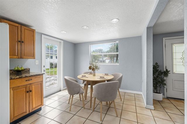 305 E HANNA AVENUE, Tampa, FL 33604