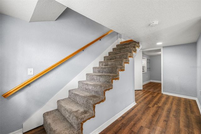 305 E HANNA AVENUE, Tampa, FL 33604