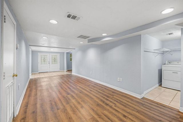 305 E HANNA AVENUE, Tampa, FL 33604