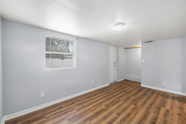 305 E HANNA AVENUE, Tampa, FL 33604