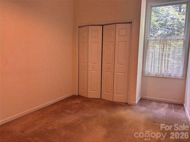 39 Tisha Lane, Hendersonville, NC 28739