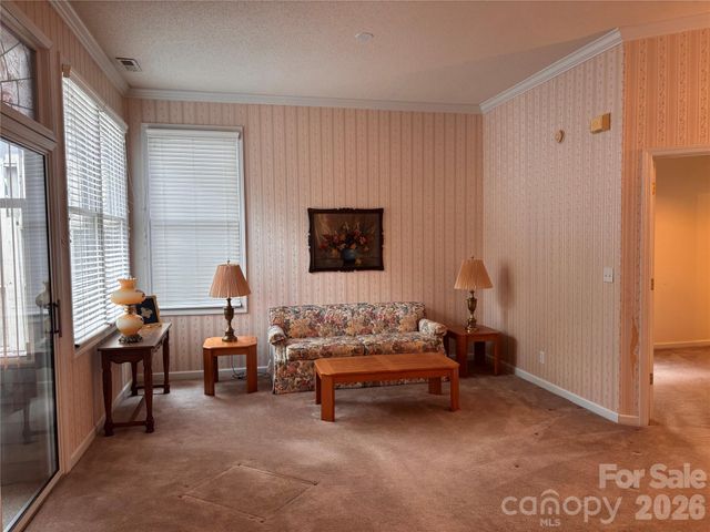 39 Tisha Lane, Hendersonville, NC 28739