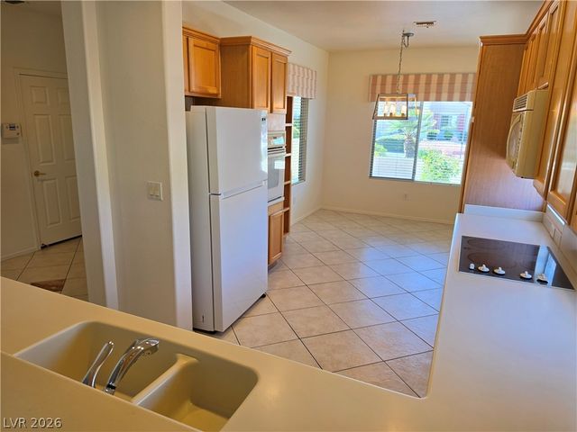 1853 EAGLE MESA Avenue, Henderson, NV 89012