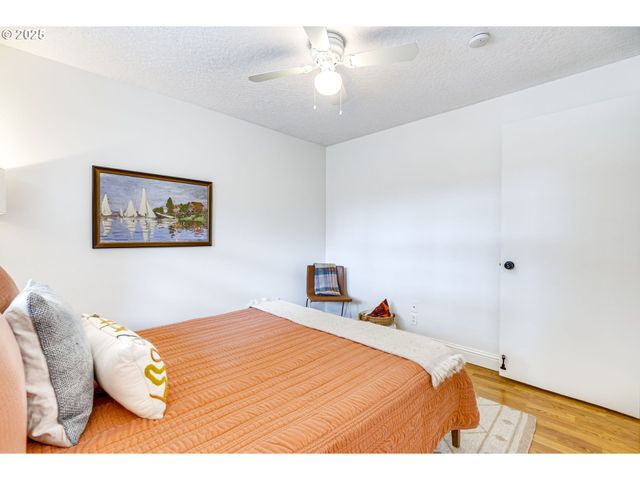 180 Sw 130TH Ave, Beaverton, OR 97005