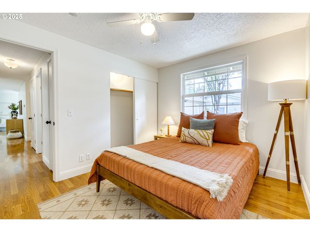 180 Sw 130TH Ave, Beaverton, OR 97005
