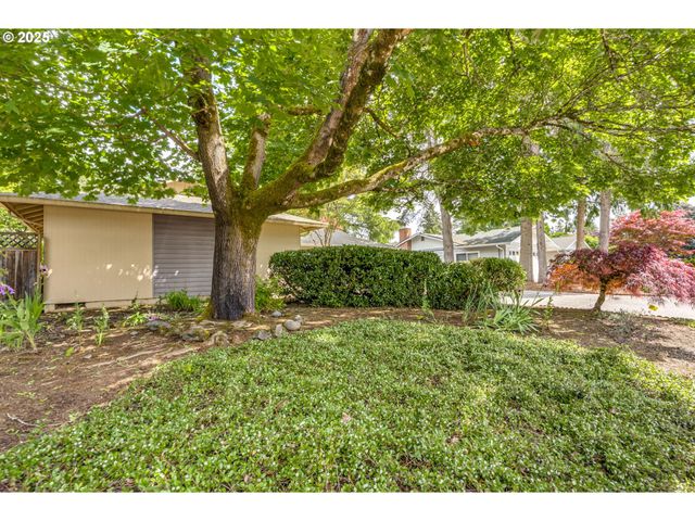 180 Sw 130TH Ave, Beaverton, OR 97005