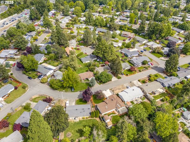 180 Sw 130TH Ave, Beaverton, OR 97005